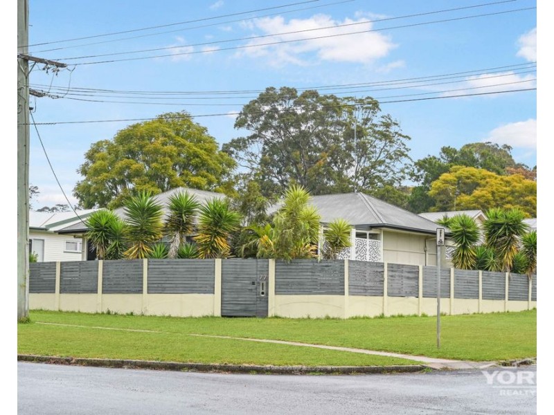 Centenary Heights QLD 4350