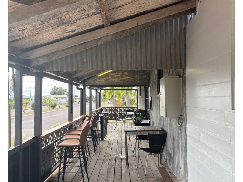 13 Railway Parade, St Lawrence QLD 4707