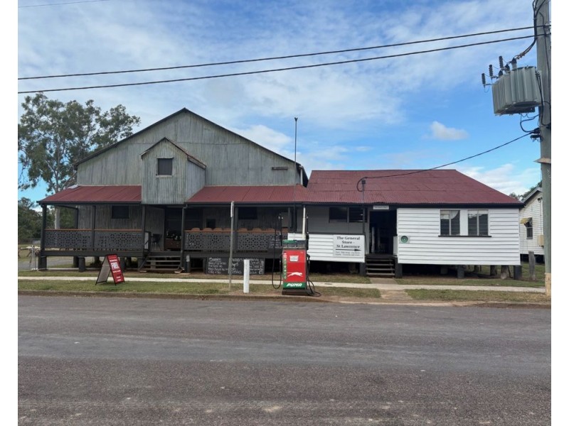 13 Railway Parade, St Lawrence QLD 4707