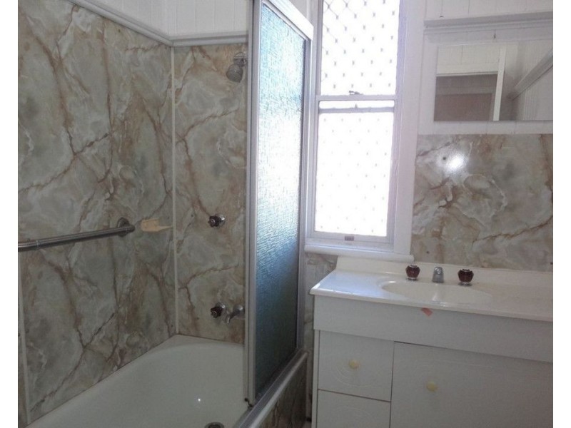 23 Sir Street, East Toowoomba QLD 4350