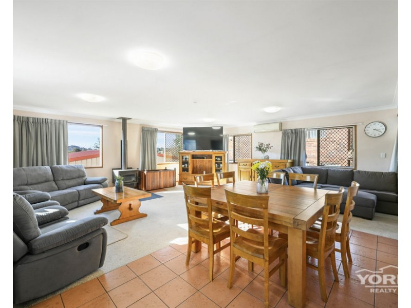 23 Rivett Street, South Toowoomba QLD 4350