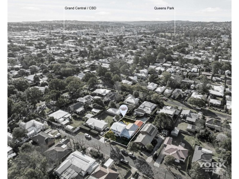 23 Rivett Street, South Toowoomba QLD 4350