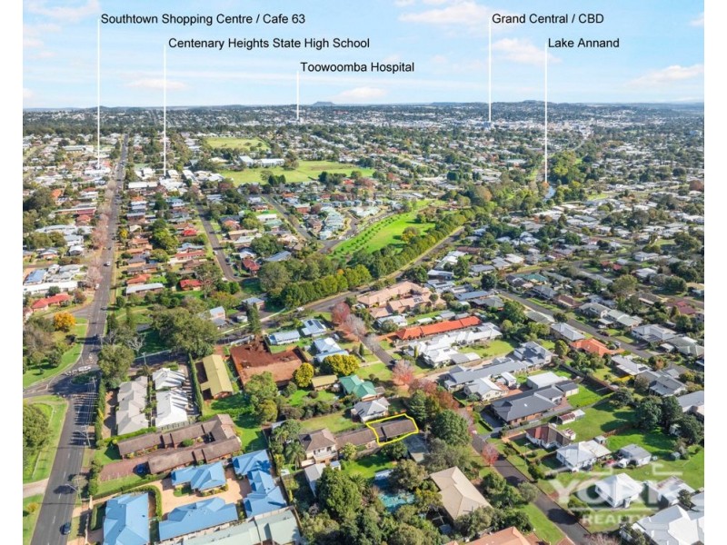 1/12 Ocean Street, Rangeville QLD 4350