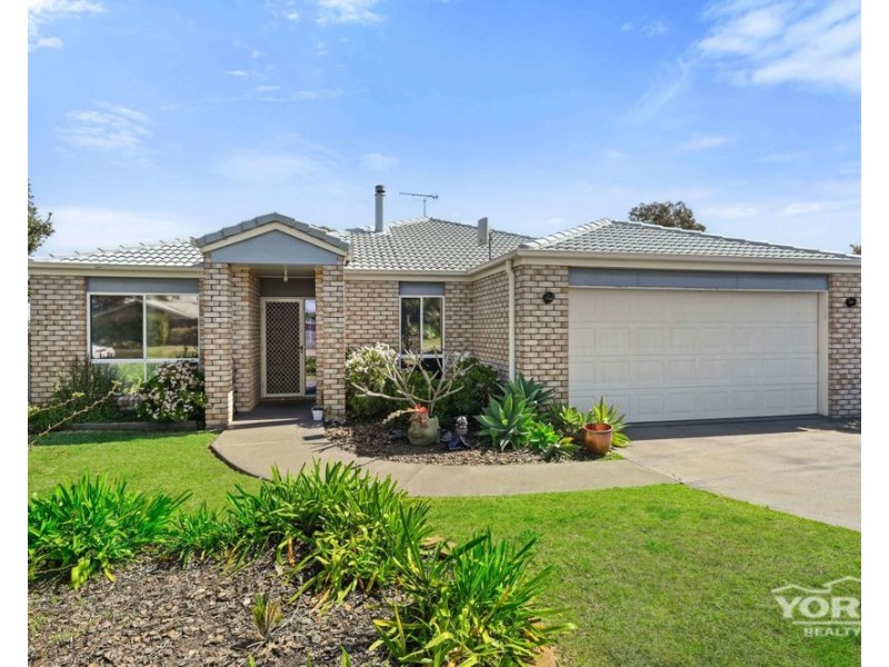 52 Stratford Drive, Wyreema QLD 4352