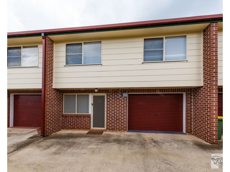 3/8 Phillip Street, East Toowoomba QLD 4350