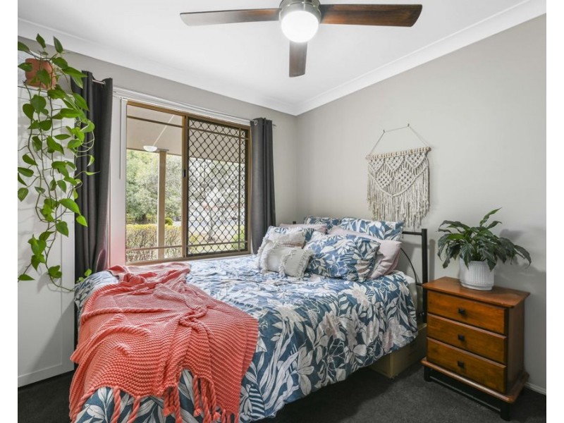 4 Lawmere Court, Kingsthorpe QLD 4400