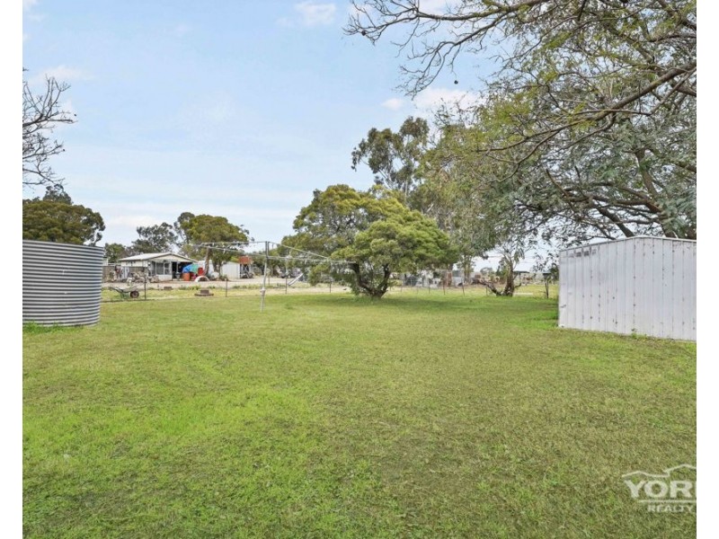39 King Street, Clifton QLD 4361