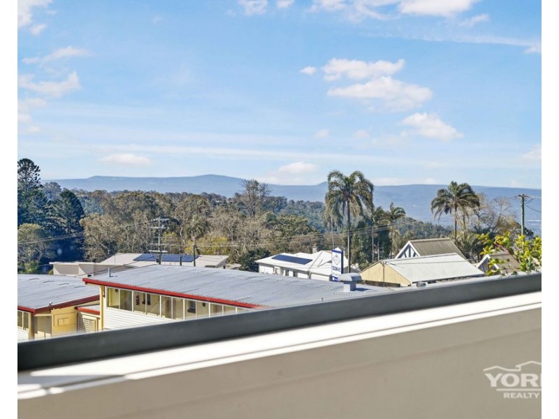 16/18 Tourist Road, East Toowoomba QLD 4350