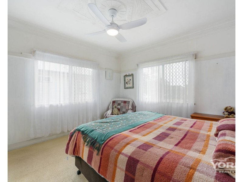 50 Bass Street, Centenary Heights QLD 4350