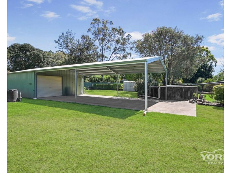 11 Stewart Street, Withcott QLD 4352