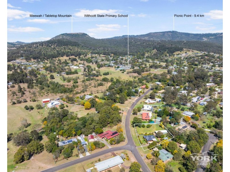 11 Stewart Street, Withcott QLD 4352