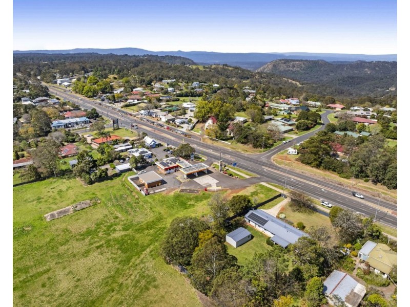 10532 New England Highway, Highfields QLD 4352