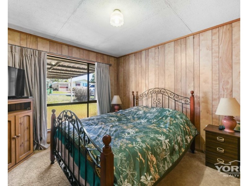 30 Vanity Street, Rockville QLD 4350