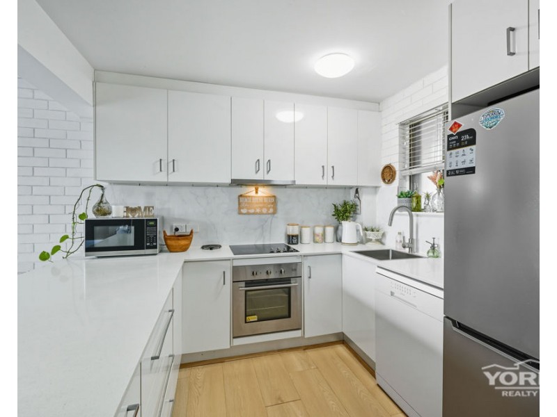 3/177A West Street, Newtown QLD 4350