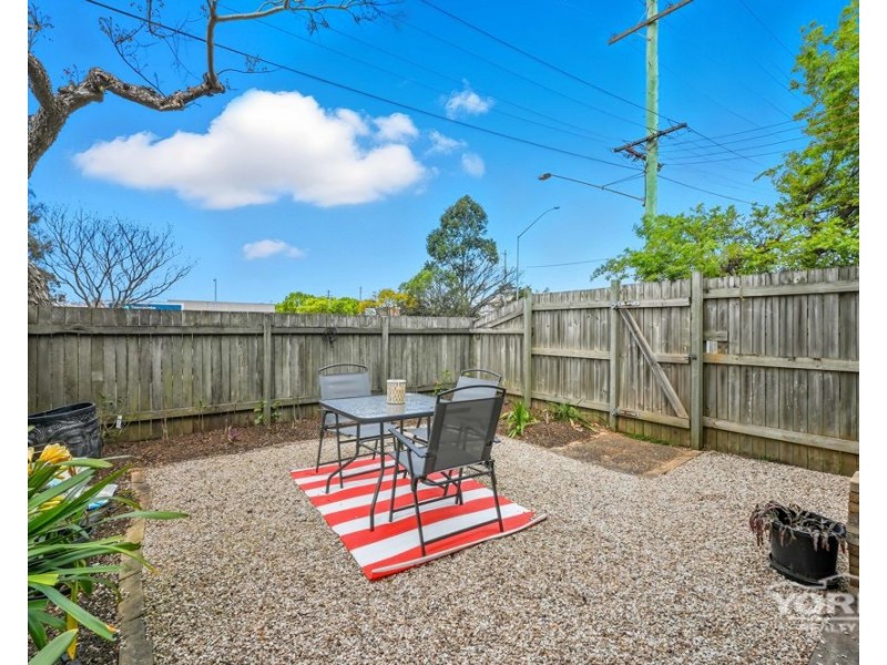 3/177A West Street, Newtown QLD 4350