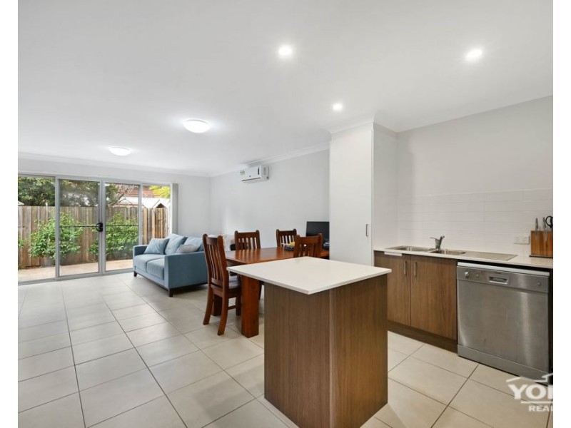 Kearneys Spring QLD 4350