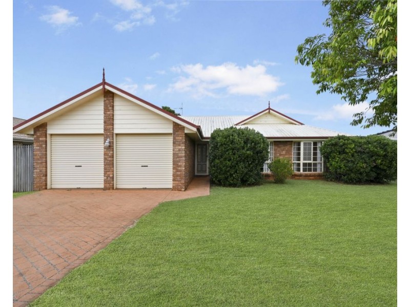 4 Tess Close, Middle Ridge QLD 4350