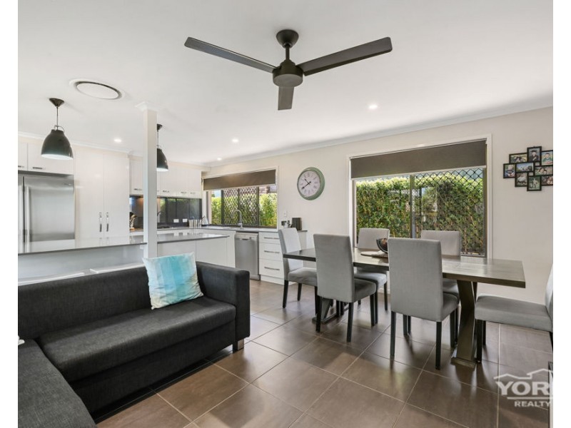 24 Blue Gum Drive, Newtown QLD 4350