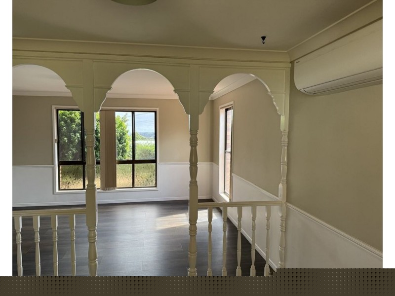 6 Tea Tree Court, Newtown QLD 4350