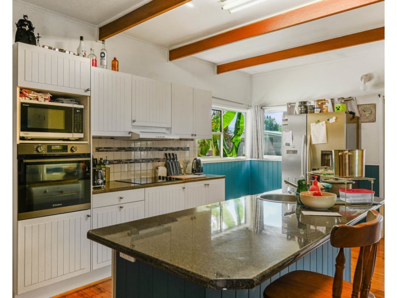 106 Holberton Street, Newtown QLD 4350
