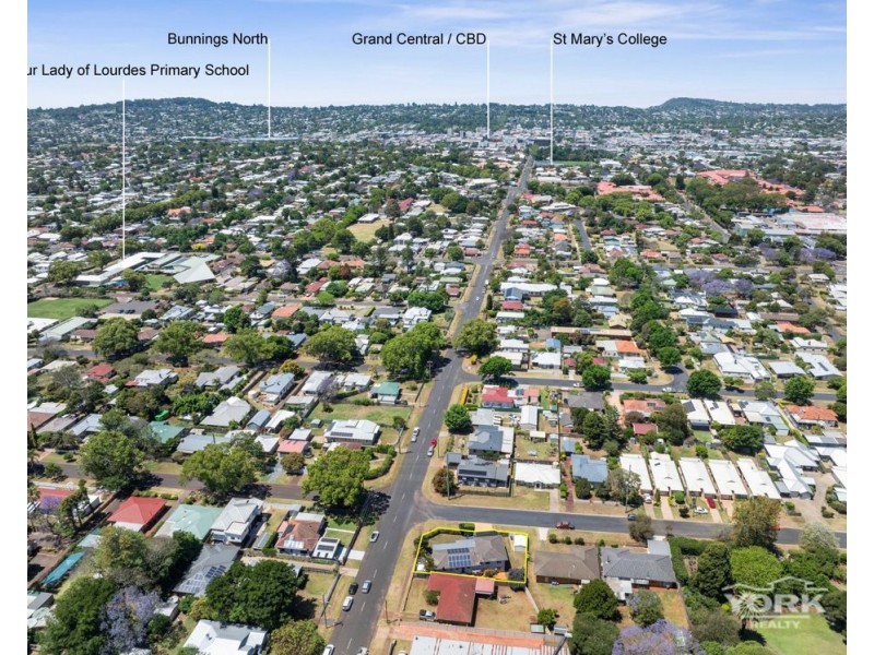 160 Hill Street, Newtown QLD 4350