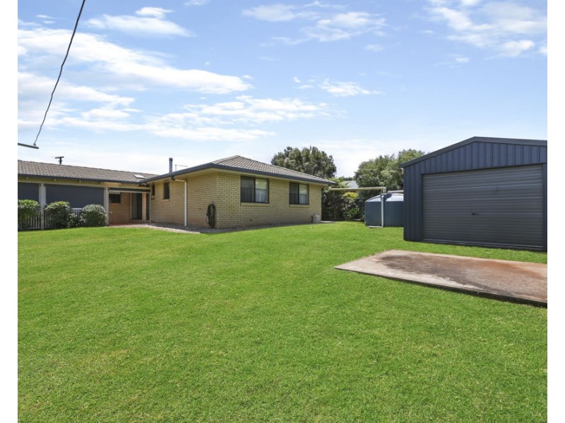 12 Lotus Crescent, Centenary Heights QLD 4350