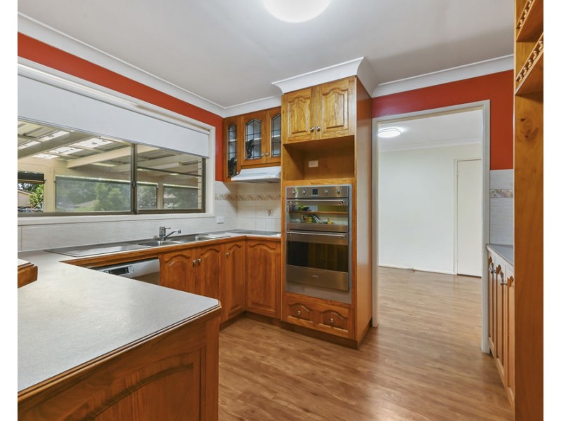 12 Lotus Crescent, Centenary Heights QLD 4350