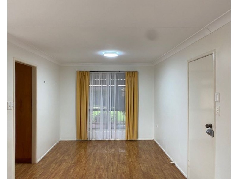 12 Lotus Crescent, Centenary Heights QLD 4350