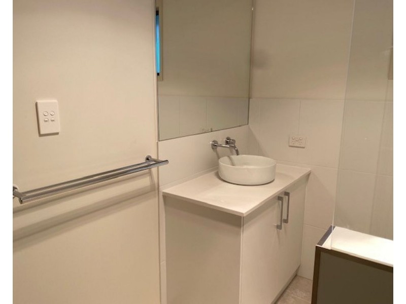 12 Lotus Crescent, Centenary Heights QLD 4350