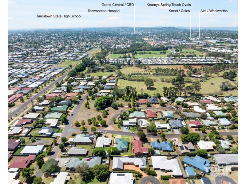14 Pixie Drive, Kearneys Spring QLD 4350