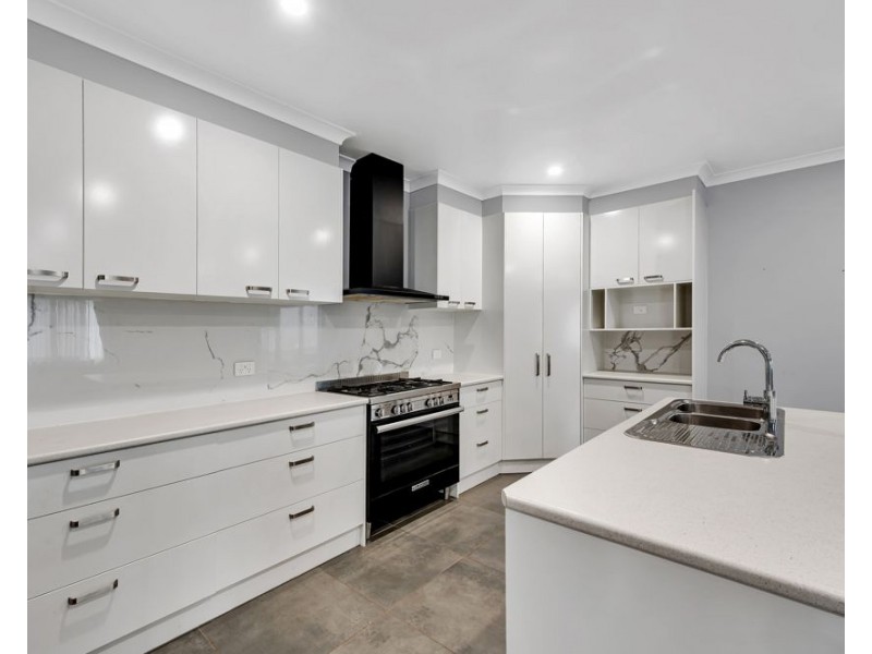 181 Station Road, Horton QLD 4660