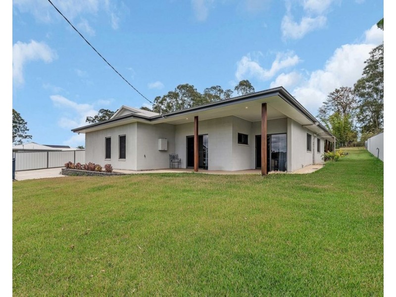 181 Station Road, Horton QLD 4660