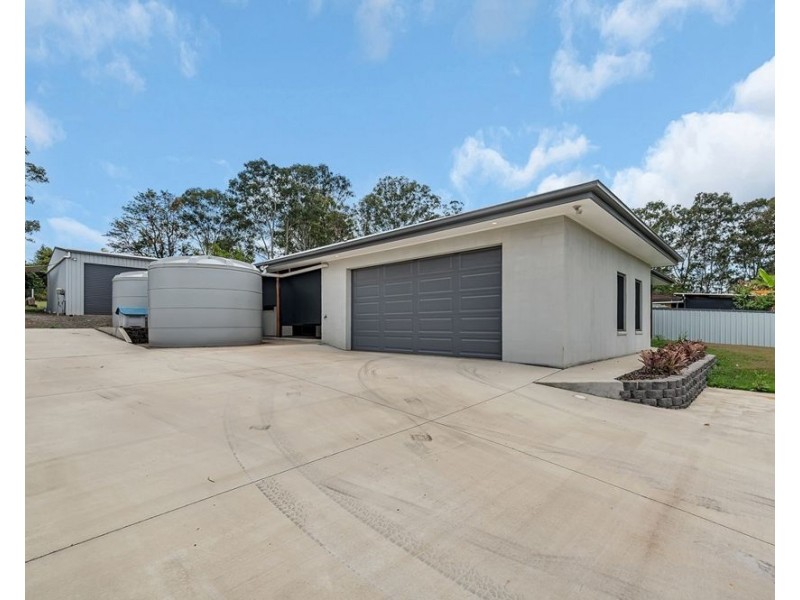 181 Station Road, Horton QLD 4660
