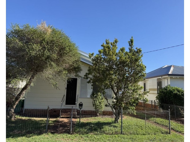 55 Rome Street, Newtown QLD 4350