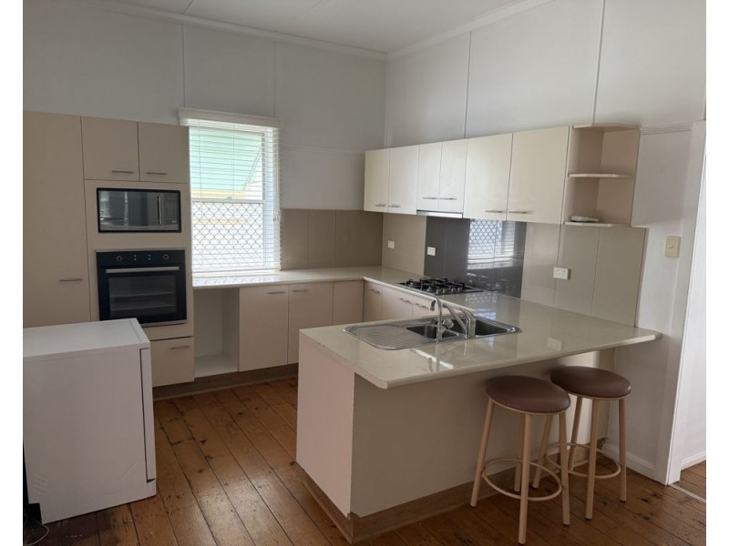 55 Rome Street, Newtown QLD 4350