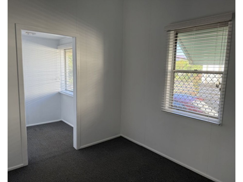 55 Rome Street, Newtown QLD 4350