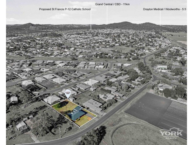 13 Roslyn Street, Westbrook QLD 4350