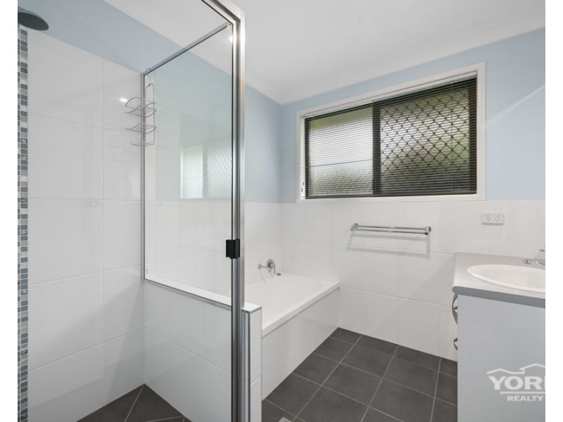 7 Hardy Court, Wilsonton Heights QLD 4350