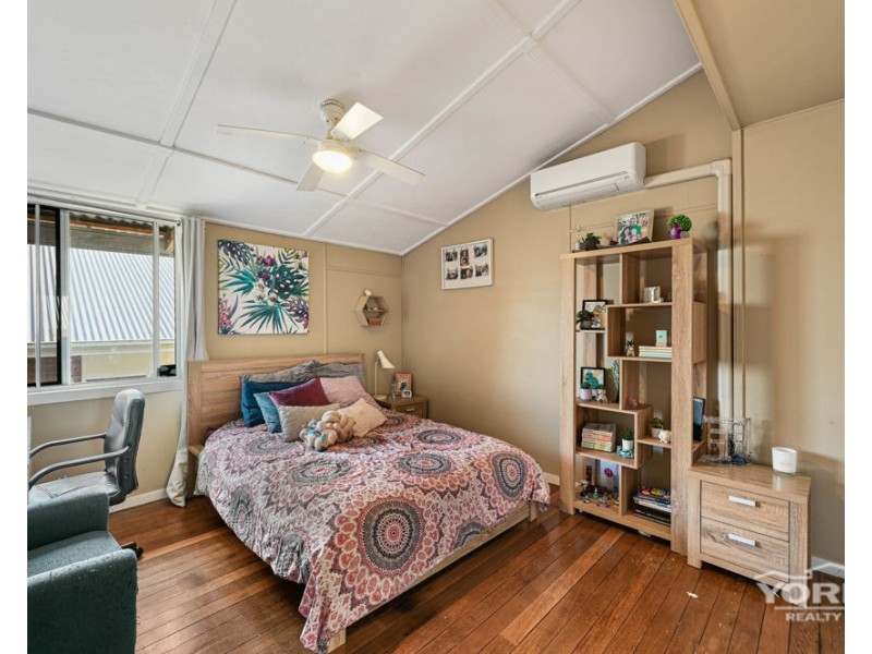 2 Vacy Street, Newtown QLD 4350
