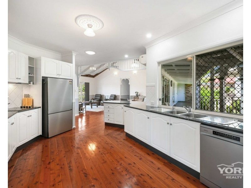 1 Jane Court, Cotswold Hills QLD 4350