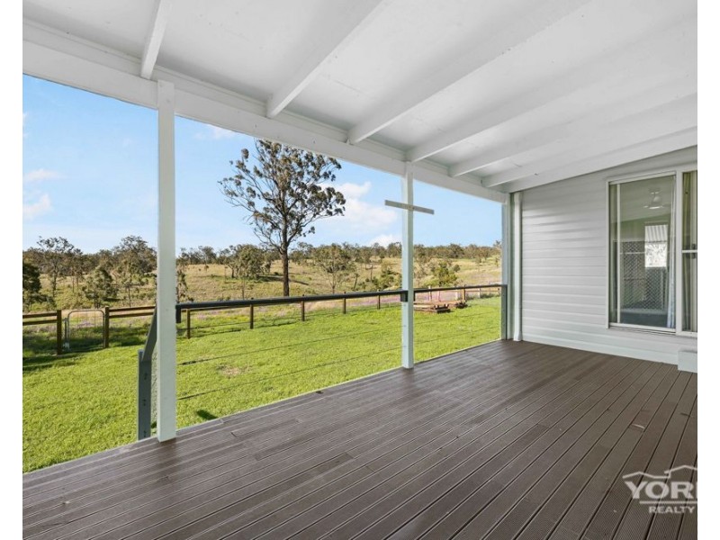 216 Peters Road, Groomsville QLD 4352