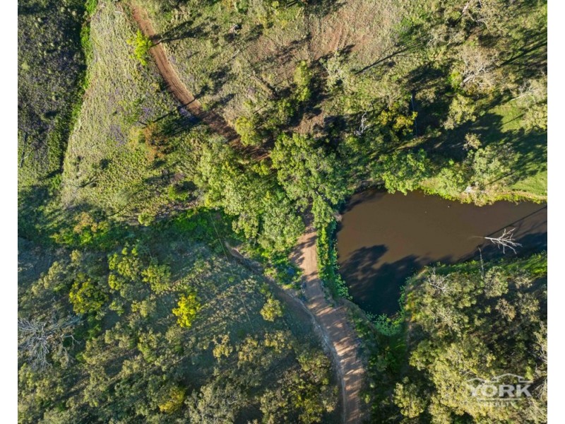 216 Peters Road, Groomsville QLD 4352