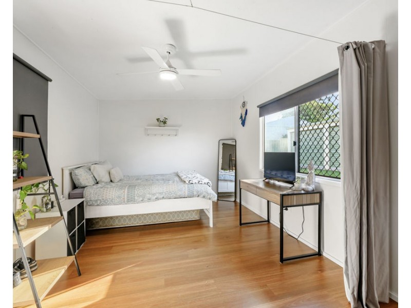 19 Vanity Street, Rockville QLD 4350