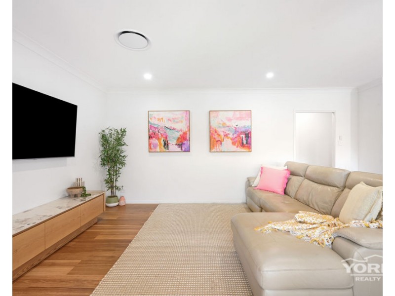 14 Kuwong Street, Highfields QLD 4352