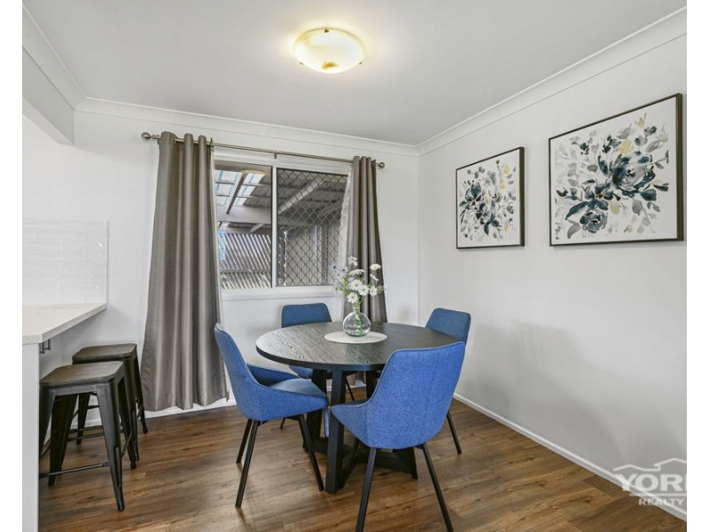 13 Roslyn Street, Westbrook QLD 4350