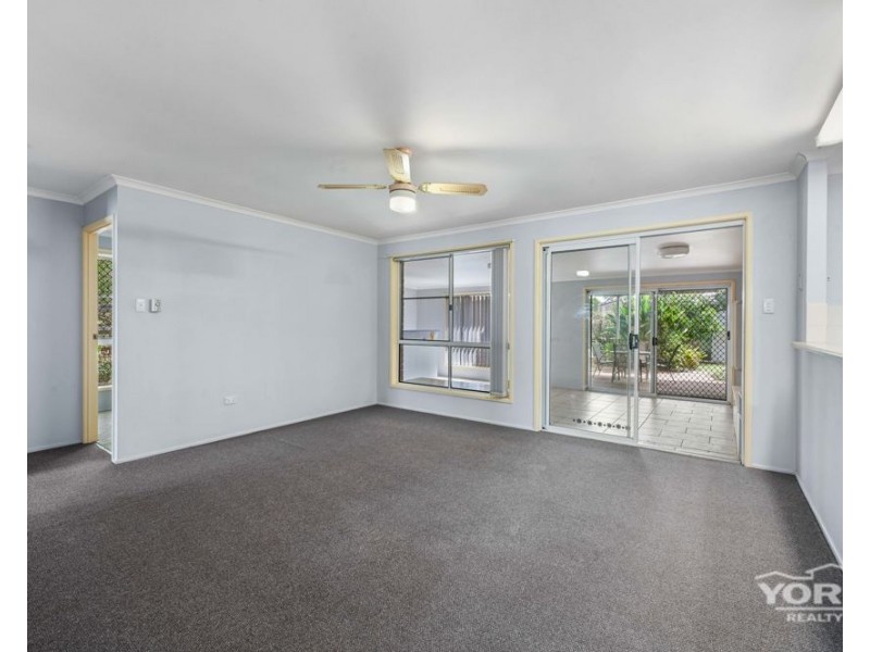 11 Traminer Drive, Wilsonton Heights QLD 4350