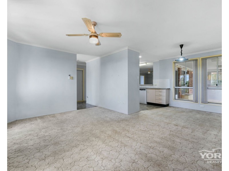 11 Traminer Drive, Wilsonton Heights QLD 4350