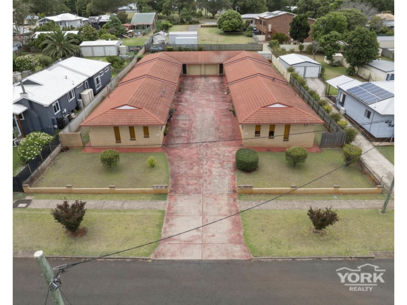 46 Llewellyn Street, Centenary Heights QLD 4350