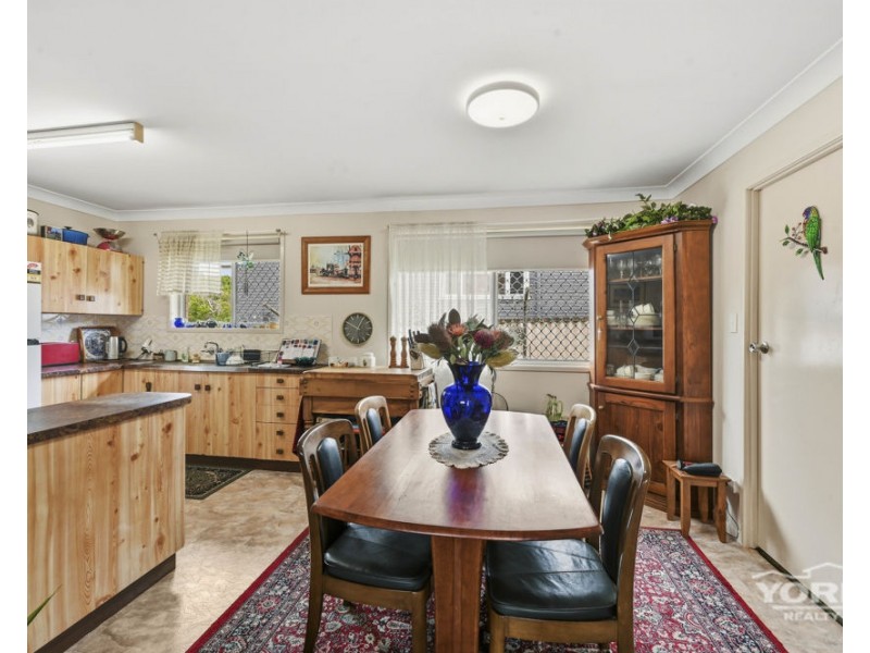 46 Llewellyn Street, Centenary Heights QLD 4350