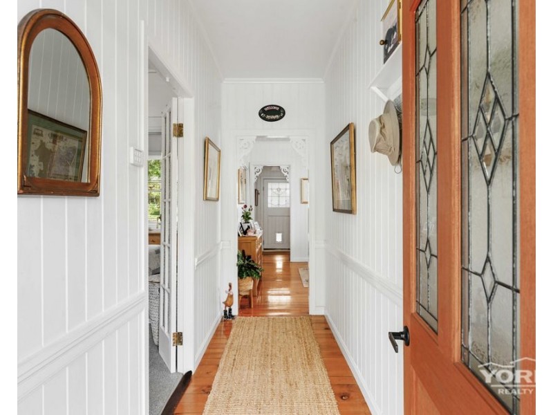 49 Bass Street, Centenary Heights QLD 4350